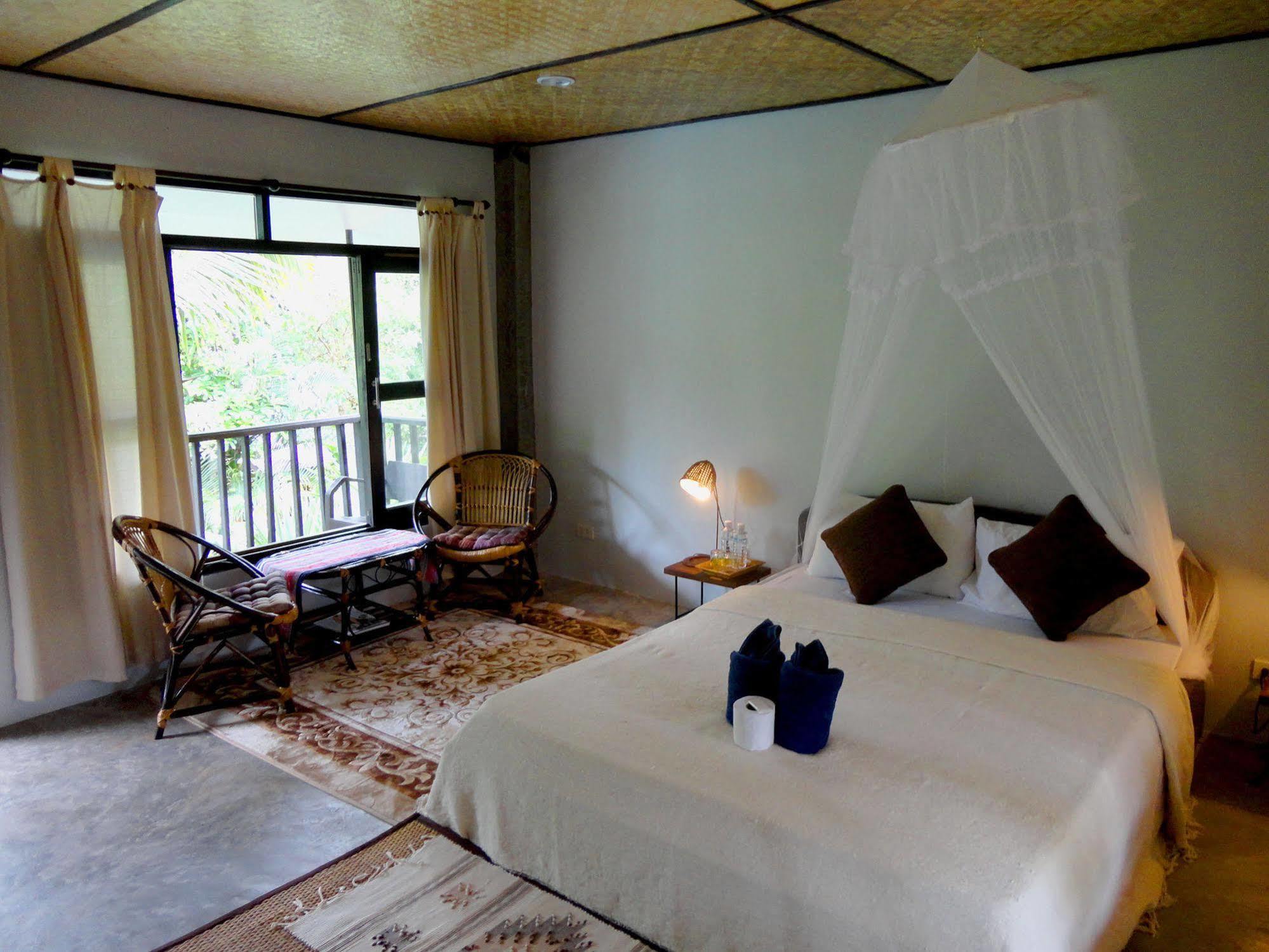 Little Eden Guesthouse Pang Mapha Exterior foto